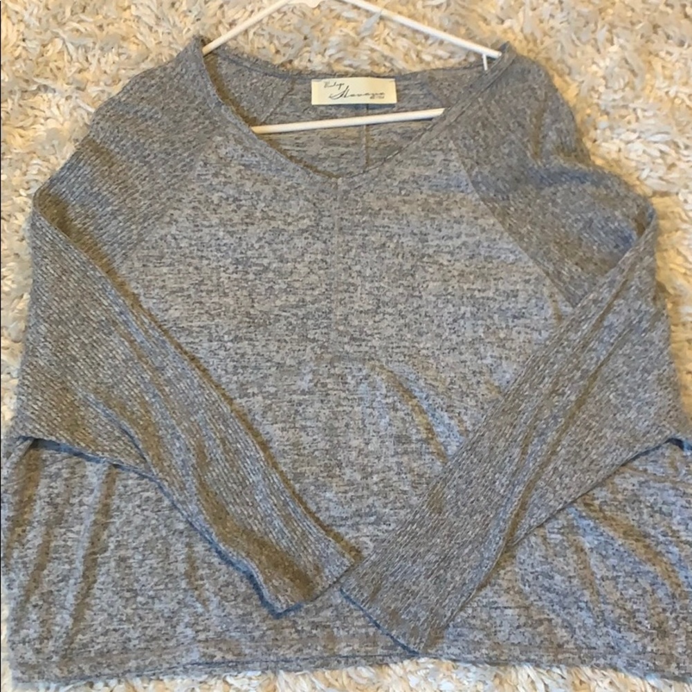 Vintage Havana Grey Sweater with ribbed sleeves